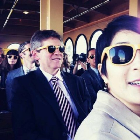 Veuve Clicquot Polo Plastic Wayfar Sunglasses x 2 - Picture 3 of 4